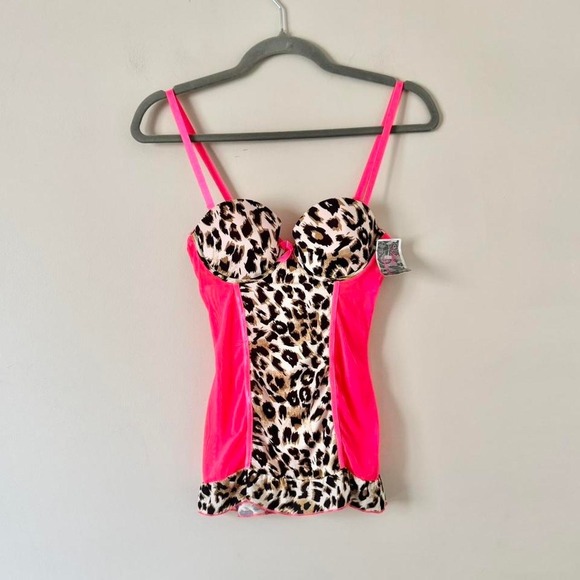 Other - NWT Y2K neon pink leopard bustiers Medium B Cup animal print deadstock micromesh